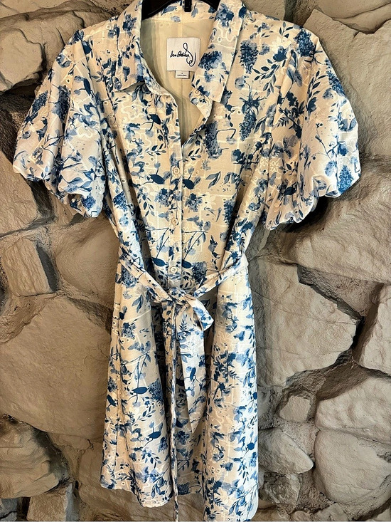 Sam Edelman Dresses & Skirts - Sam Edelman Floral Shirt Mini Dress Cream & Blue Size 8